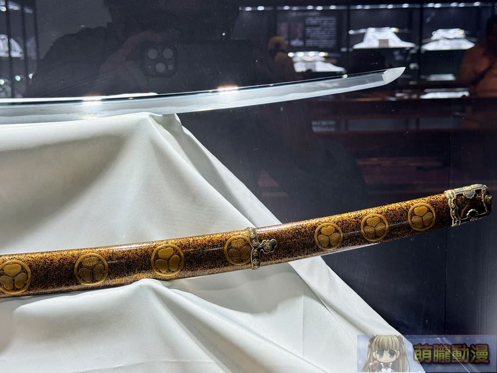「鐵華刃韵—日本刀之美」於台大總圖一樓開展中 追尋動漫文化轉譯的歷史軌跡 22 2025marchetherealauctioneersswordevent54
