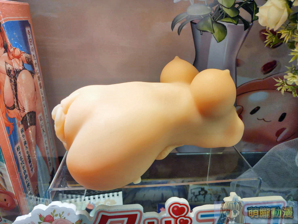 Akumatoys X VTuber塔芭絲可推出「純白花嫁の愛慾触手」飛機杯 夢天堂店鋪展示中 10 dptoysAkumatoysTabasuko06