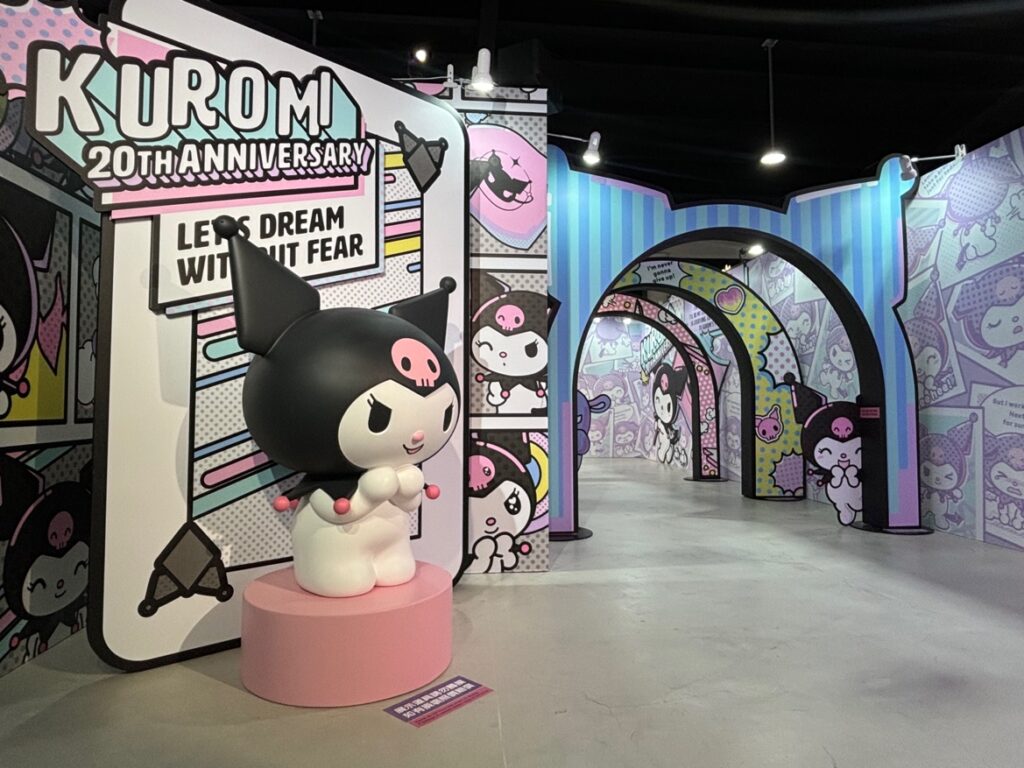 「酷洛米20週年快閃店」6月20日起於高雄駁二藝術特區開設 巨型趴姿酷洛米亮相 4 2025juneKuromi20thpier2news05