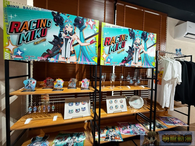「RACING MIKU 2026 ver. 聯名咖啡廳 in A-BASE 」 7月17日-8月16日於西門開設 24 2026racingmikupopabasetwevent10