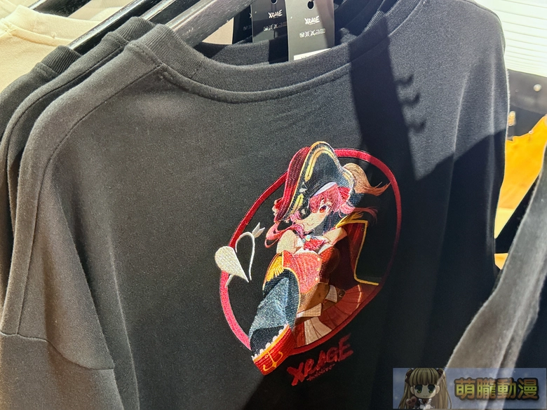 XRAGE 攜手 hololive 櫻巫女與寶鐘瑪琳推出「MikoMari」聯名服飾系列 13